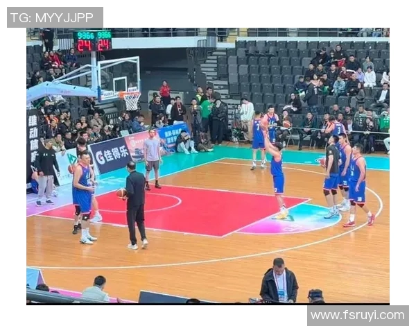 2017年CBA上海队与新疆队激战回顾精彩瞬间与关键时刻分析 2017年CBA上海队与新疆队激战回顾精彩瞬间与关键时刻分析