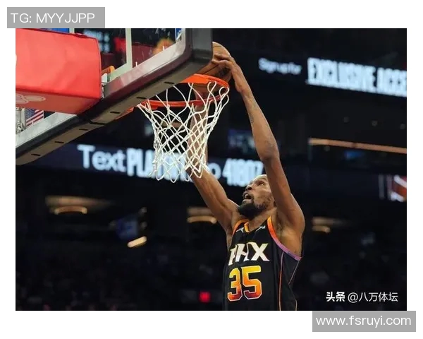 乐福三分球技再现赛场引领球队逆转胜利的精彩瞬间 乐福三分球技再现赛场引领球队逆转胜利的精彩瞬间